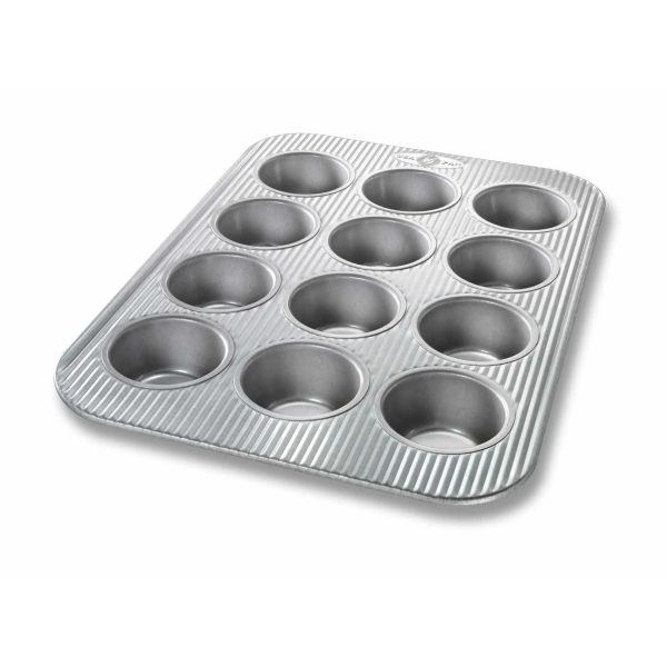 12-Cup Muffin Pan 12-Cup Muffin Pan