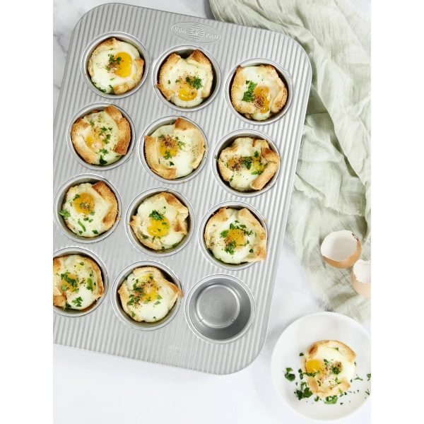 12-Cup Muffin Pan 12-Cup Muffin Pan