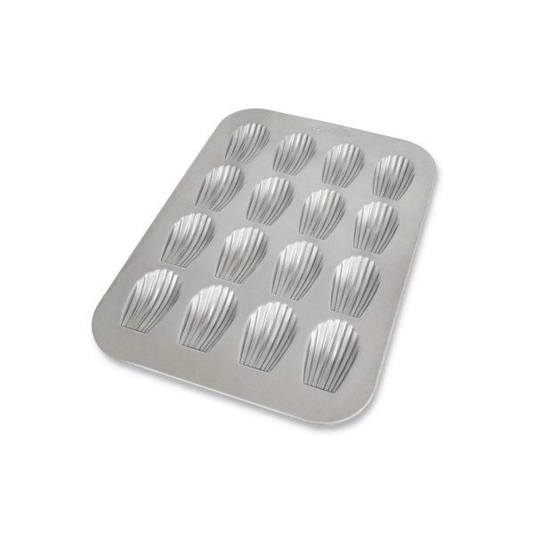 Madeleine Pan (16 Cavity) Madeleine Pan (16 Cavity)