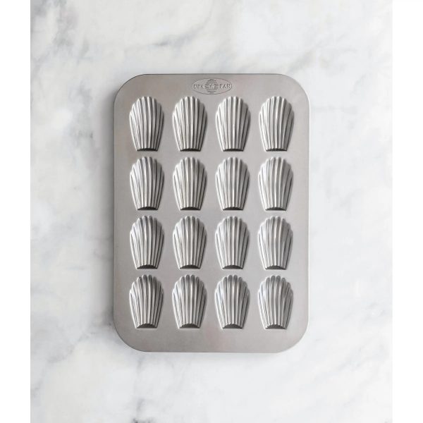Madeleine Pan (16 Cavity) Madeleine Pan (16 Cavity)